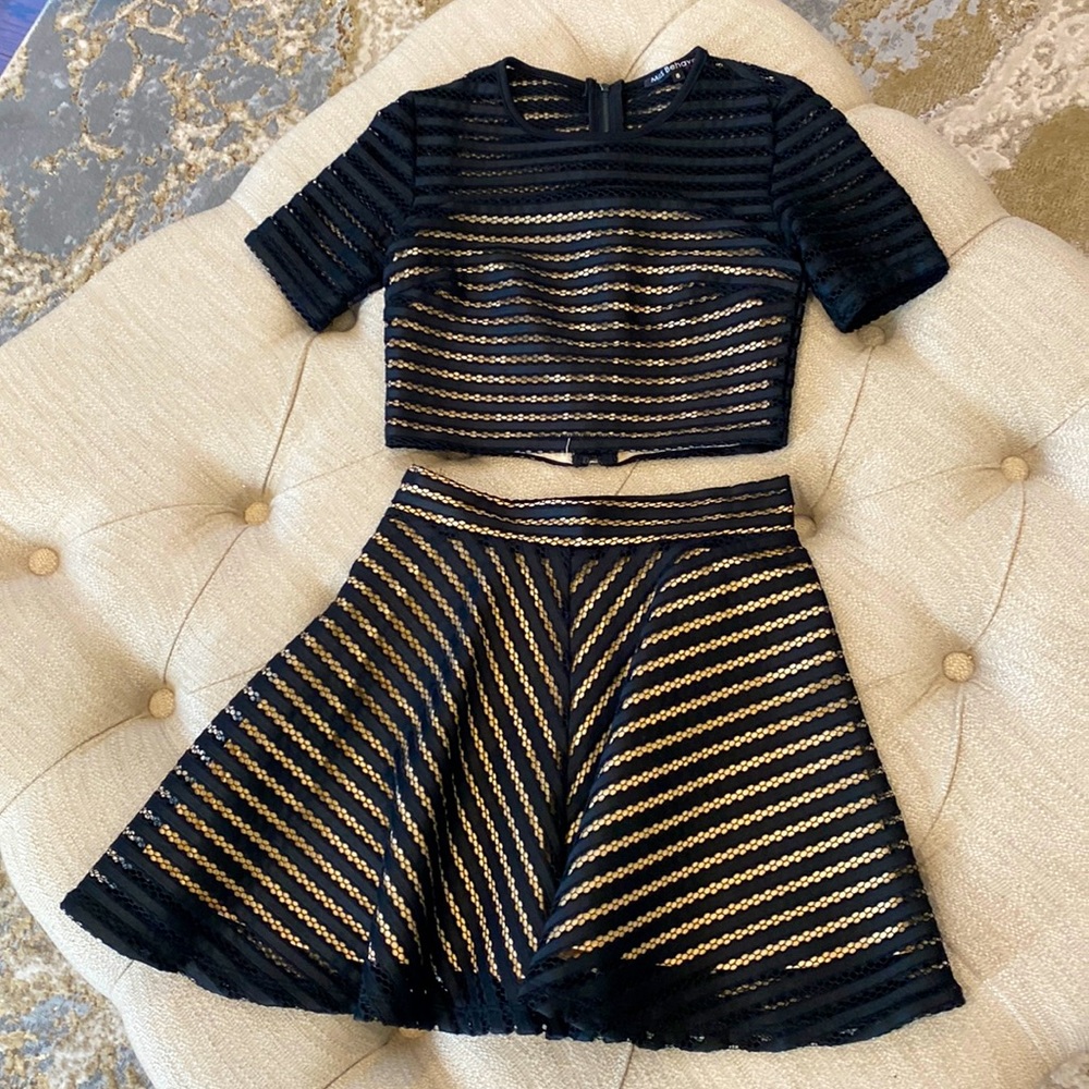 Miss Behave Girls Size 8 Two piece Black with cream lining outfit.